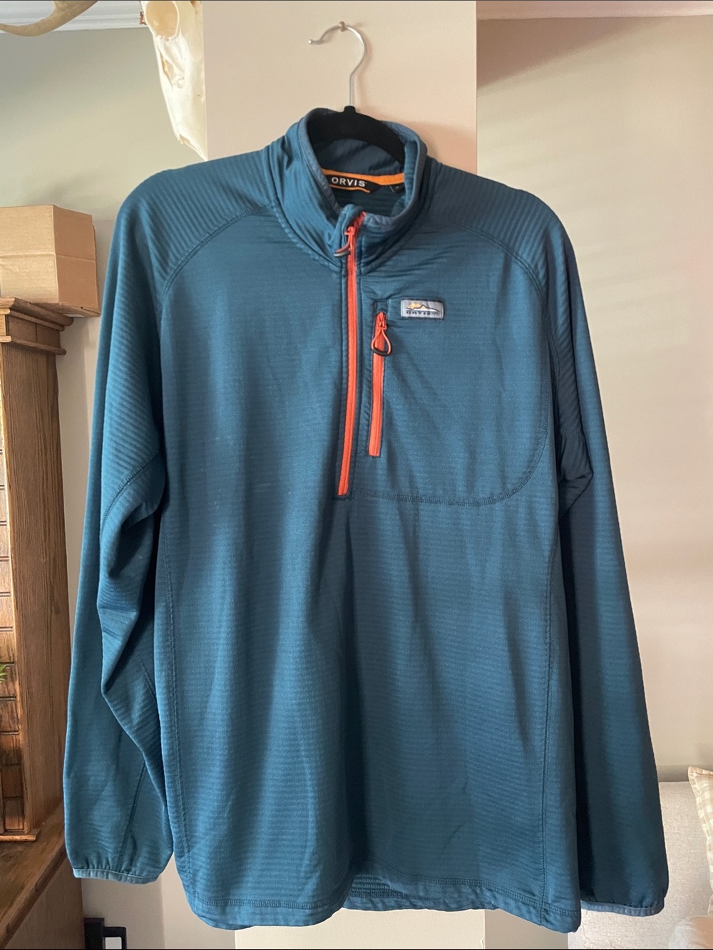 Orvis Men’s Blue Quarter-Zip Pullover with Contrast Zip